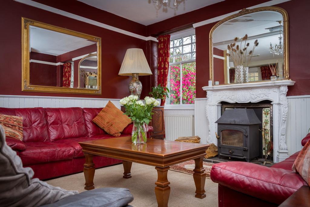 ホテル Stanley House エスクデイル エクステリア 写真